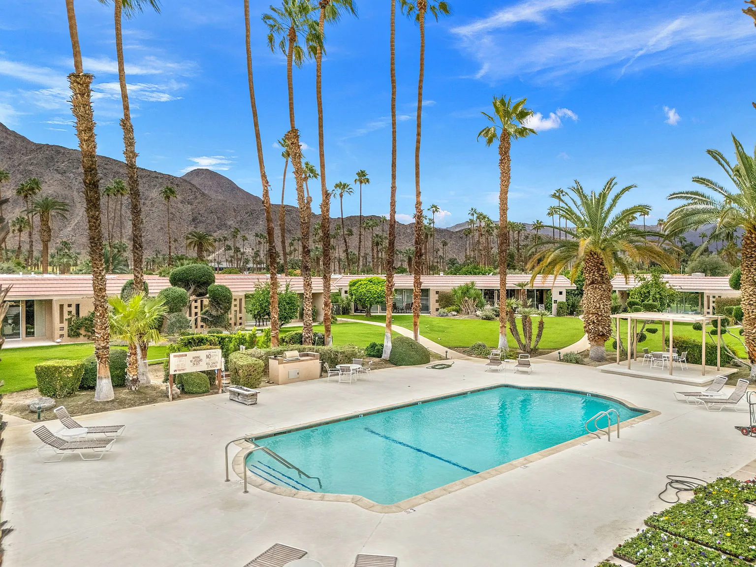 3 bed, 2250 sqft, $6,000 — Photo 3
