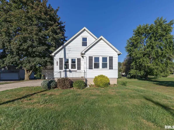 407 N Chicago St, Geneseo, IL 61254