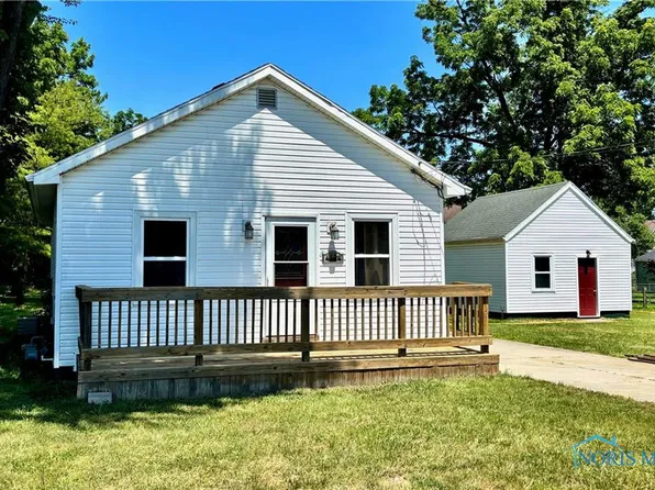 4134 Angola Rd, Toledo, OH 43615