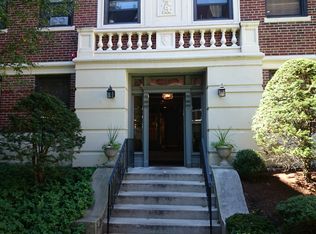145 Englewood Ave APT 1, Brighton, MA 02135
