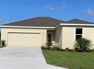 9012 Trevino Dr, Weeki Wachee, FL 34613