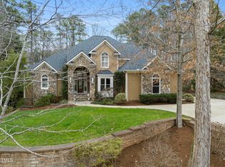 1221 Dorleath Ct, Raleigh, NC 27614