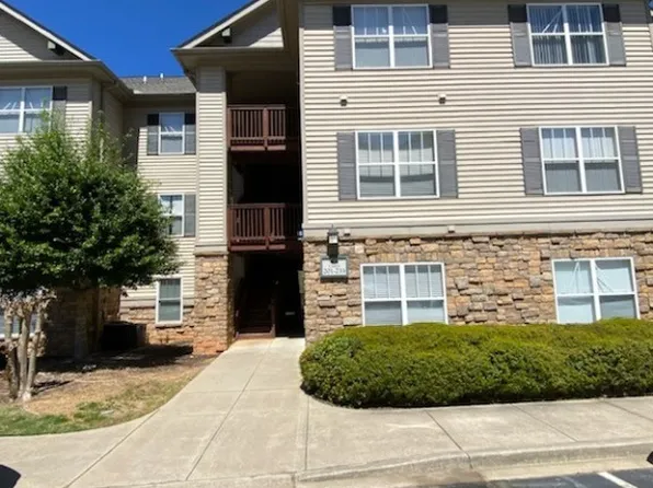 232 Harts Cove Way, Seneca, SC 29678