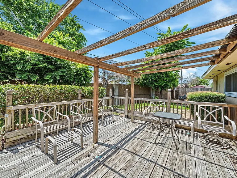 13139 Birch Grove Dr — Photo 29