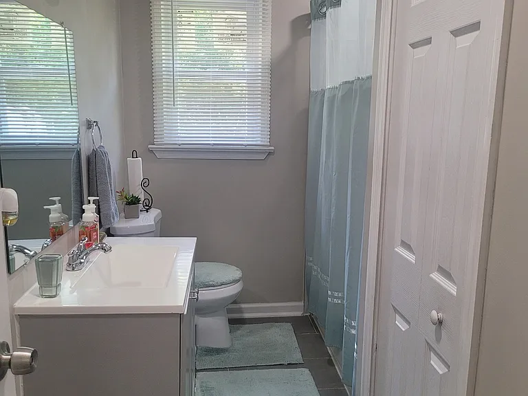 16309 Holly Hill Dr — Photo 14