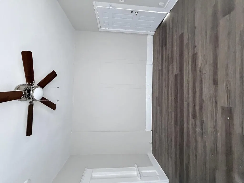 1313 Burnett St — Photo 3