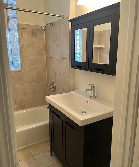 1710 N Talman Ave #1 — Photo 17