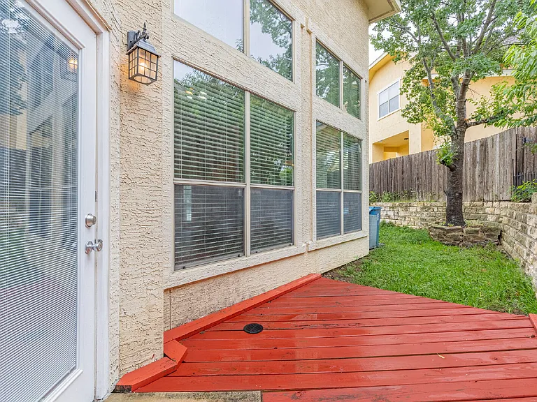 22216 Park Summit Cv — Photo 37