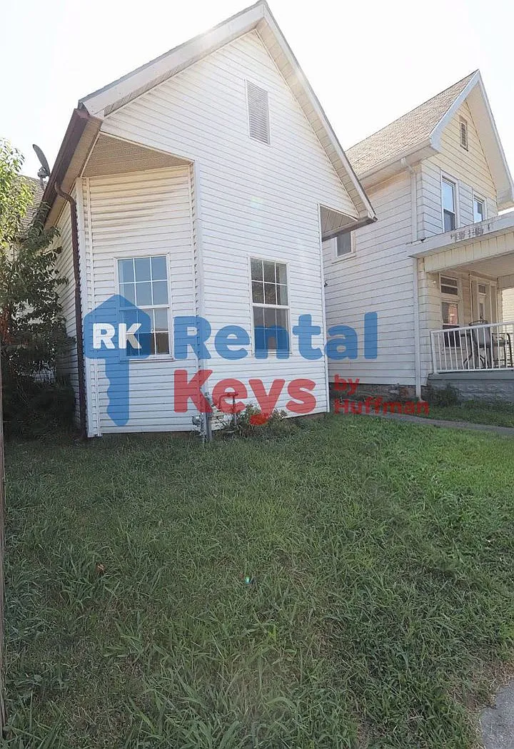 Two Bedroom House — Photo 2