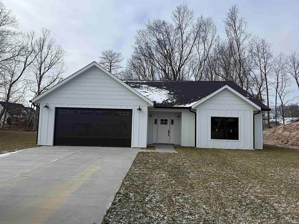 1st image of 947 Stonehenge Dr