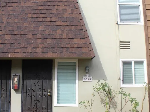 5690 Hillsdale Blvd, Sacramento, CA 95842