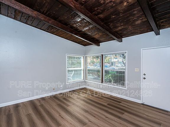 2nd image of 1053 Grand Ave
