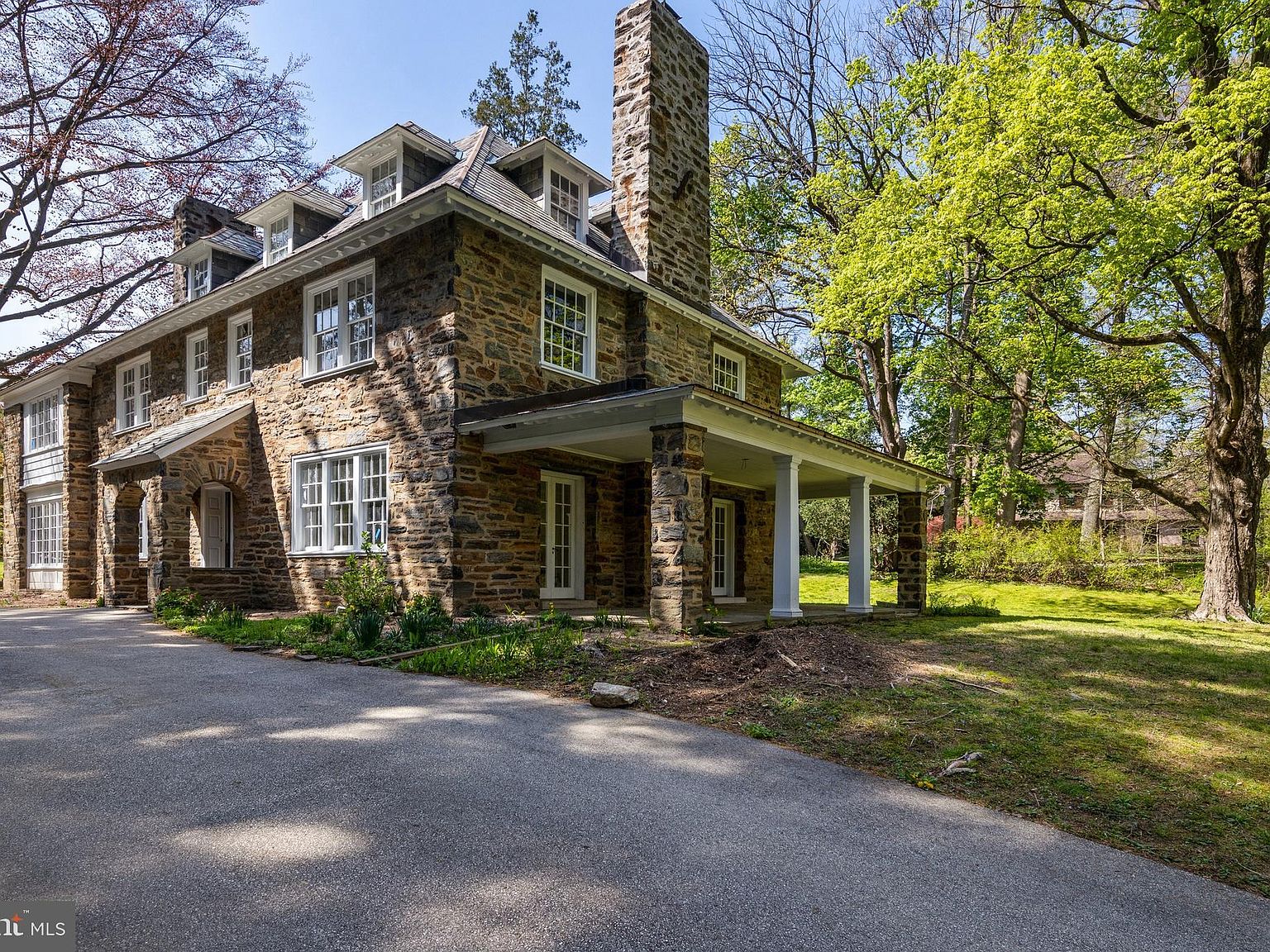 638 Morris Ave Bryn Mawr Pa 19010 Mls Pamc655056 Zillow