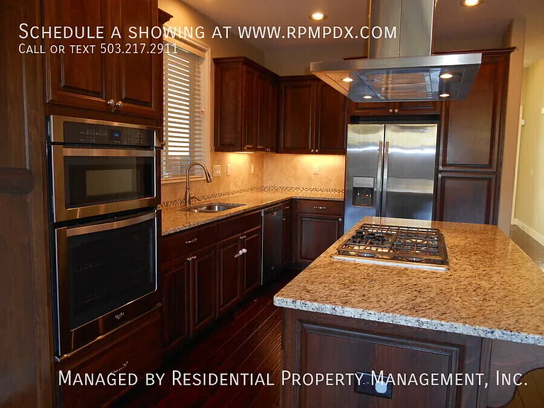 6984 NW 167th Ave — Photo 9