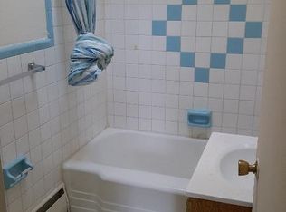 6369 Edmund St, Philadelphia, PA 19135