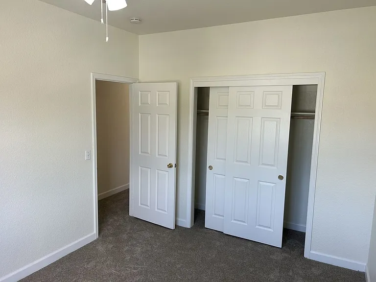 597 Canvasback Ct — Photo 17