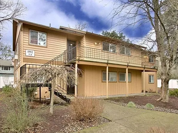 1902 NW 143rd Ave APT 8, Portland, OR 97229