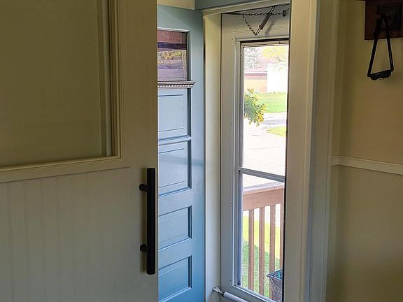 2nd image of 1201 Kimball St