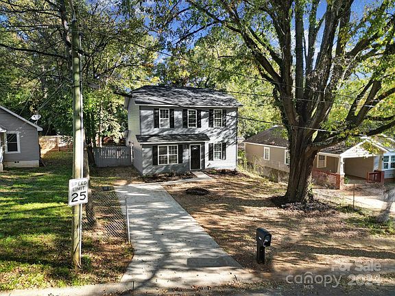 2nd image of 2030 Vinton St