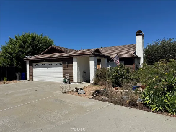 1666 Appaloosa Way, Oceanside, CA 92057