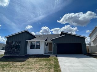 631 W Wolf Willow St, Kuna, ID 83634