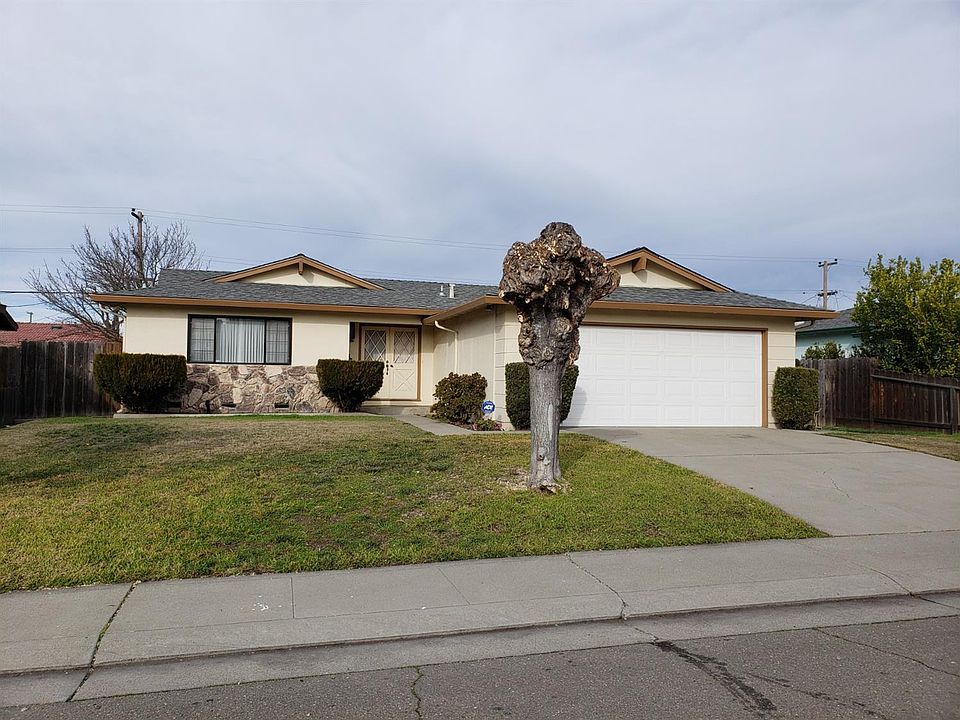1st image of 319 Arc Ave
