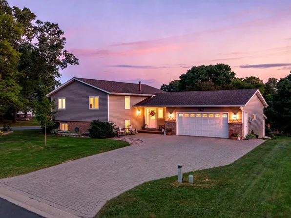 8419 Cooper Way, Inver Grove Heights, MN 55076