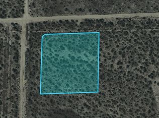 16 Sunset Ave, Mojave, CA 93501