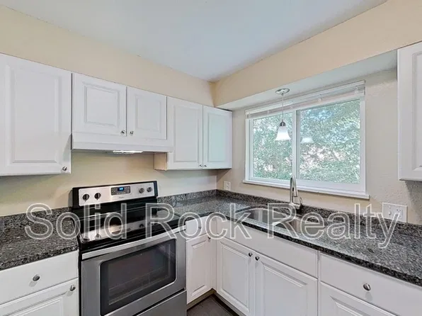 333 Bonnie Ct APT 4, Colorado Springs, CO 80916