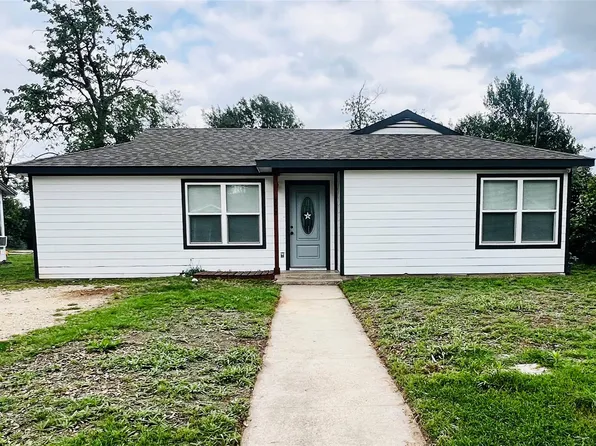 728 Copeland St, Rockdale, TX 76567