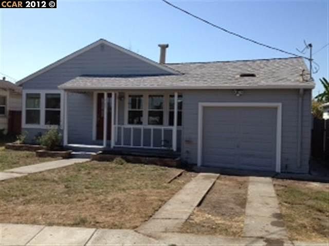 1st image of 949 Douglas Dr