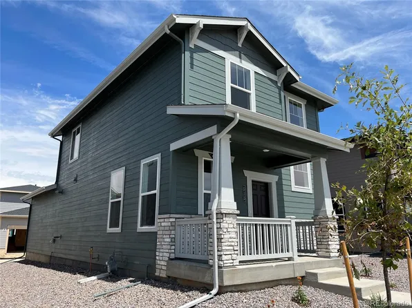 515 Cottonwood Avenue, Bennett, CO 80102