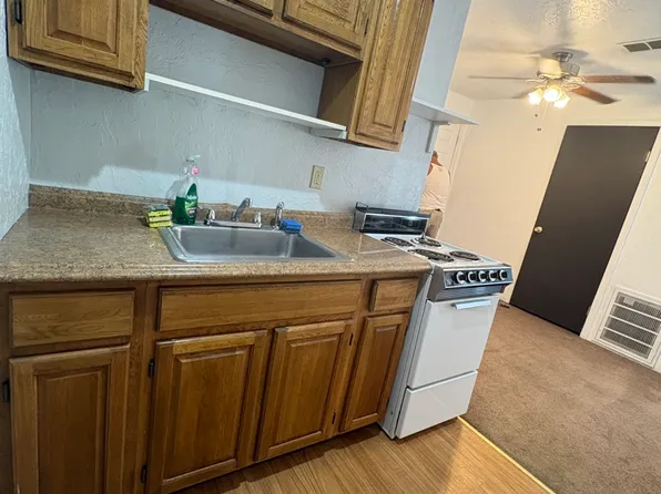 145 Grant Ave APT 3B, Pittsburgh, PA 15209
