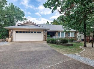 13 Serenidad Ln, Hot Springs Village, AR 71909
