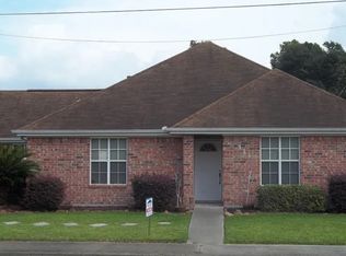 311 Nederland Ave, Nederland, TX 77627