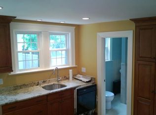 28 Sterling Rd, Lancaster, MA 01523