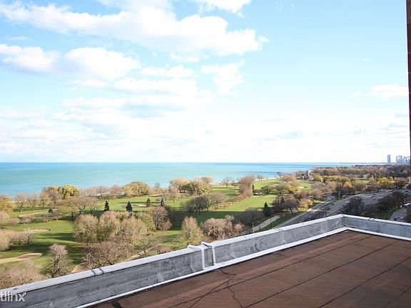 3rd image of 4180 N Marine Dr APT 1211