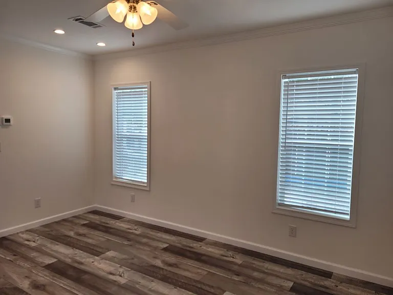 5600 Jennie St #15 — Photo 16