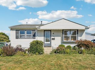 568 Glendora Rd, Columbus, OH 43207