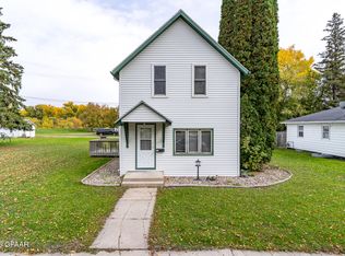 313 Lincoln Ave, Crookston, MN 56716