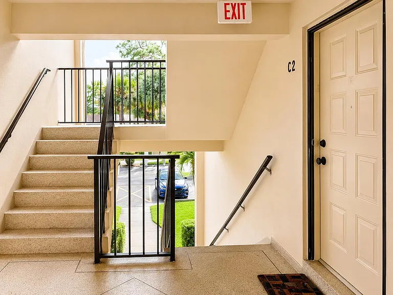 627 Sea Pine Way #C2 — Photo 7
