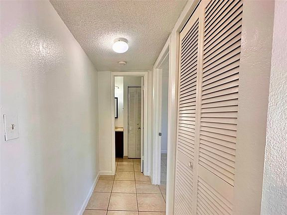 5th image of 1732 Meridian Ave #3