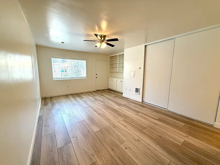 Palm Acres Apartments — Photo 4