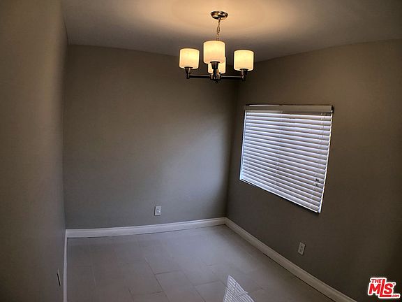 5th image of 339 E 130th St