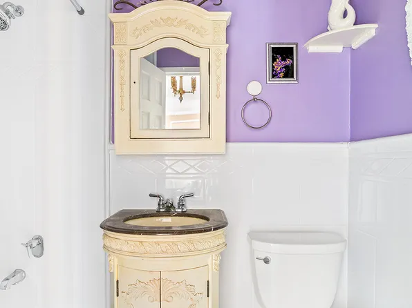 333 Pearl Street 7A image 4 of 4