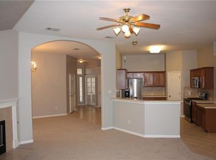 321 Ranier Ln, Round Rock, TX 78665