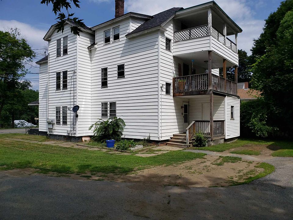 42 Mulberry St Claremont Nh 03743 Mls 4816345 Zillow