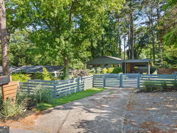 2670 Yale Ter, Decatur, GA 30032