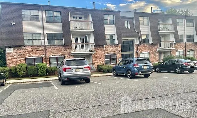 2 bed, 2.0 bath, $2,500 — Photo 1