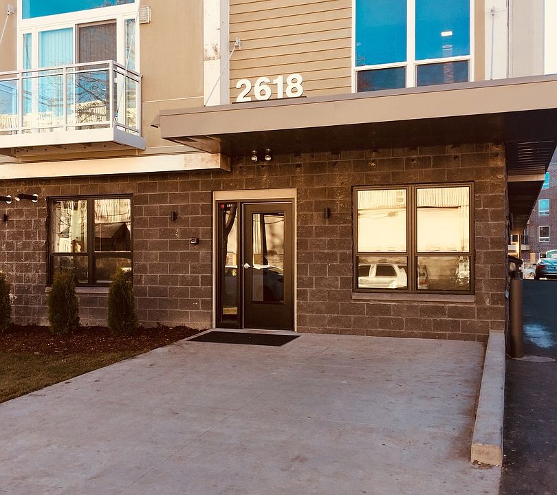 1st image of 2618 Essex St SE #406